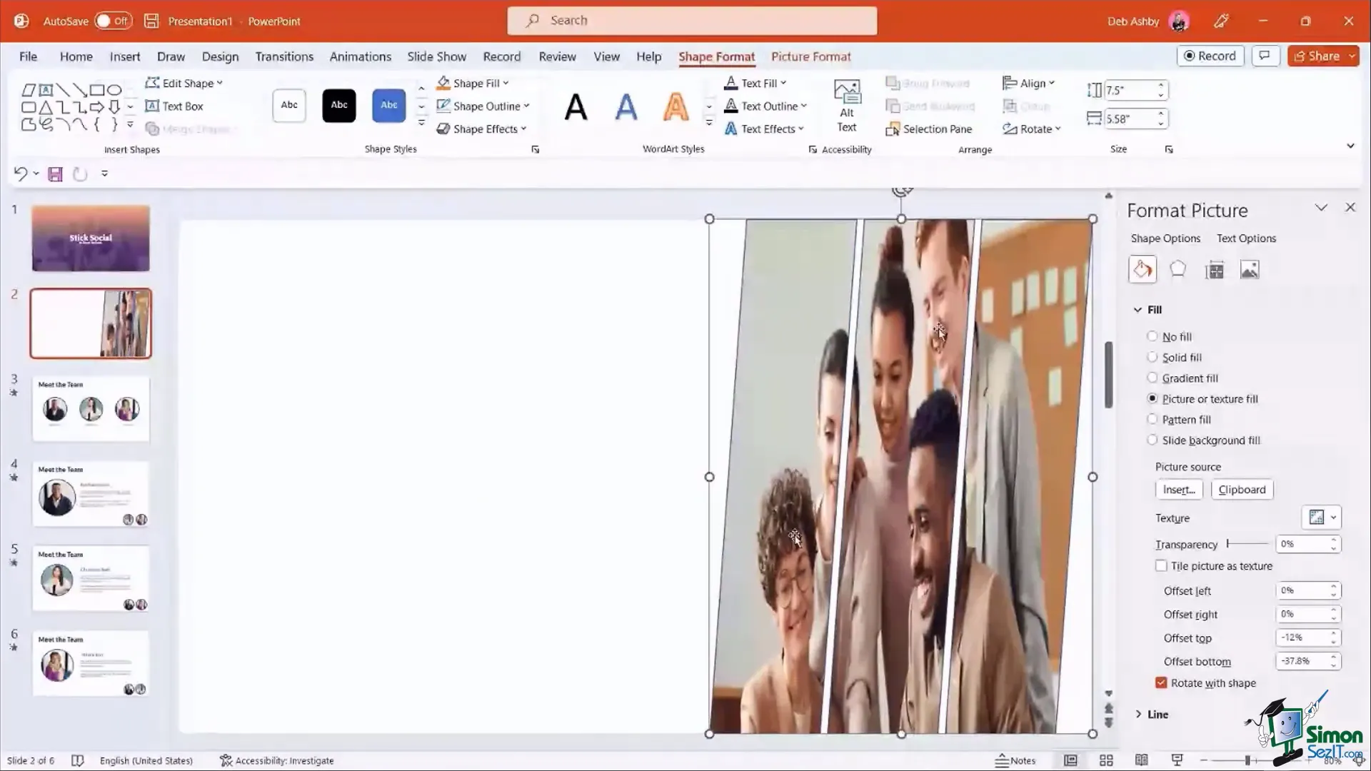 Using merge shapes to create a unique divider slide