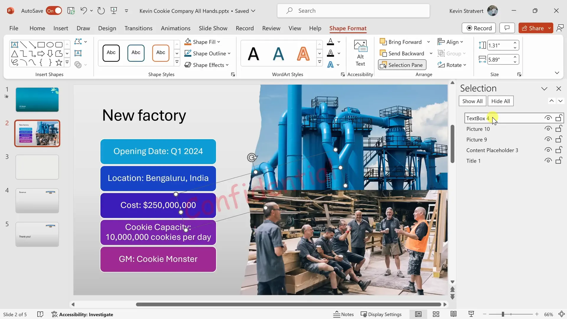Using the selection pane to manage layers of objects on a PowerPoint slide