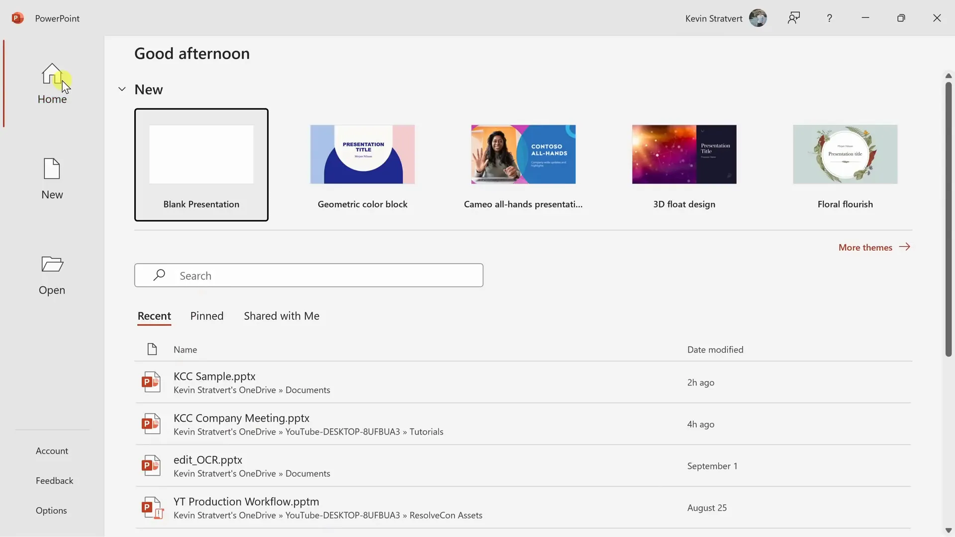 PowerPoint home screen with templates and new presentation option
