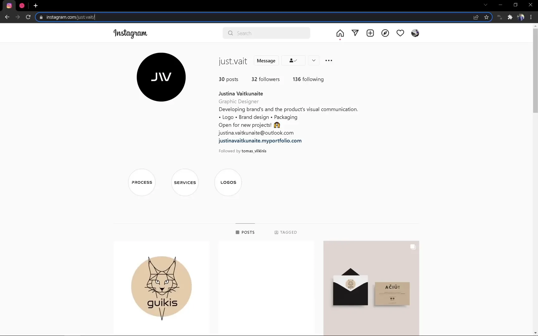 Adding hyperlink to Instagram social icon