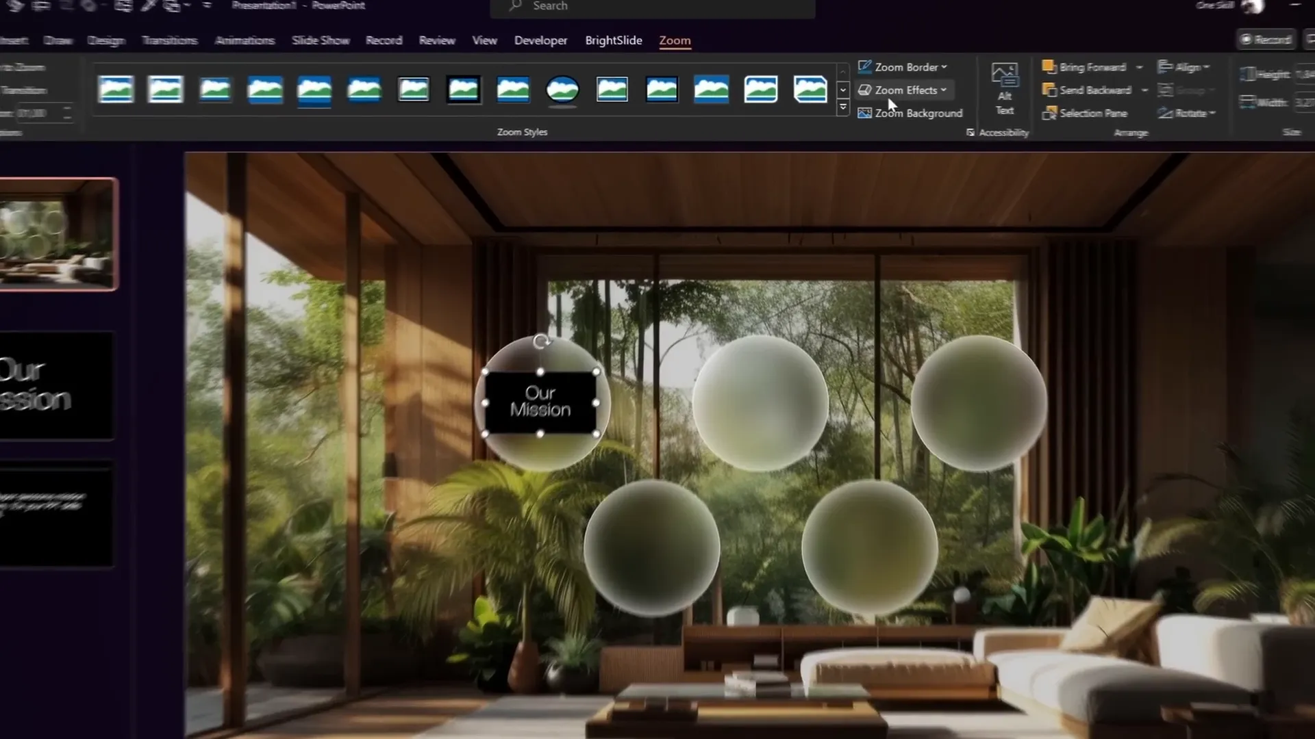 Section Zoom thumbnail inserted and resized to fit inside bubble