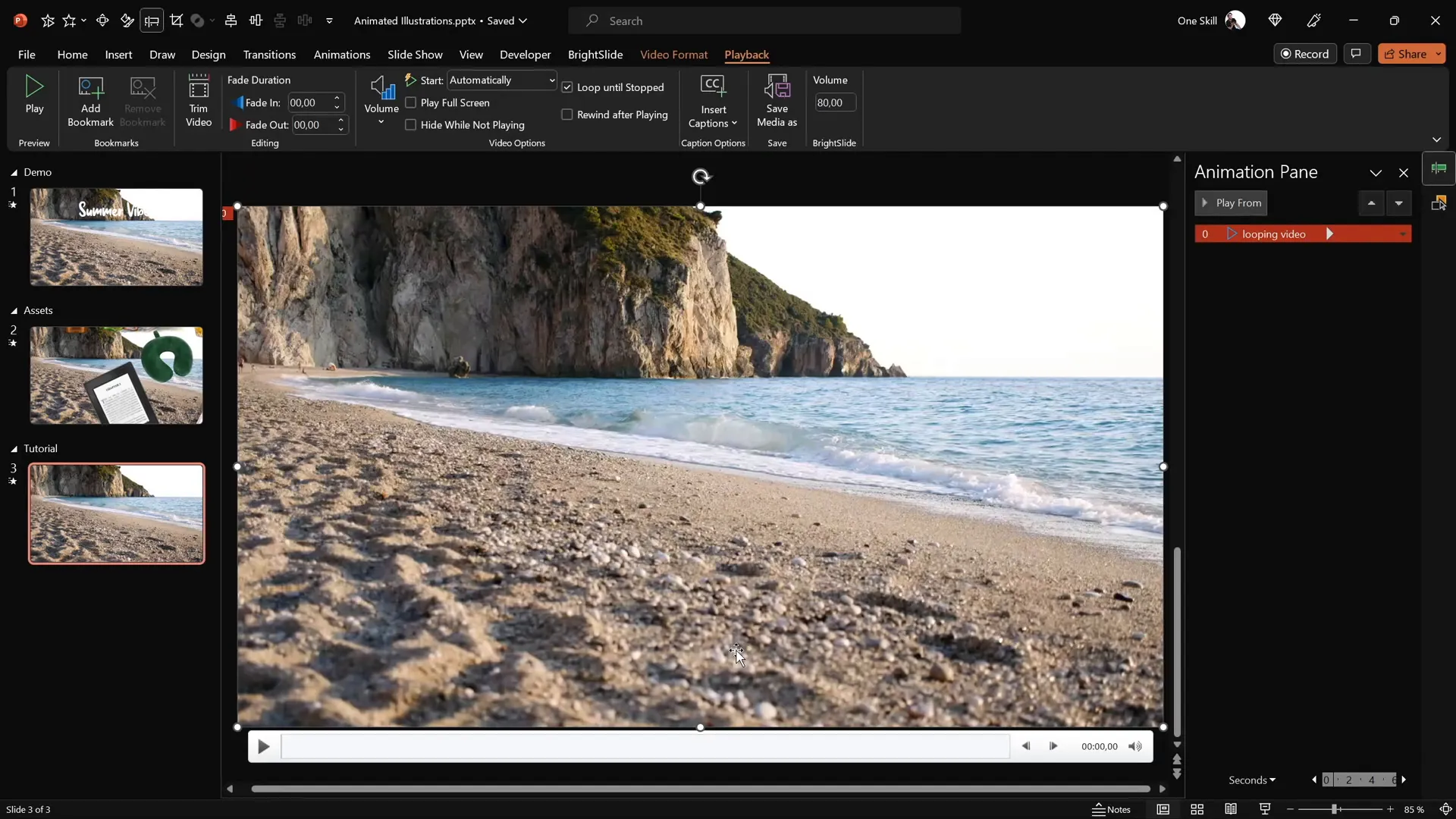 Video playing automatically and looping in PowerPoint
